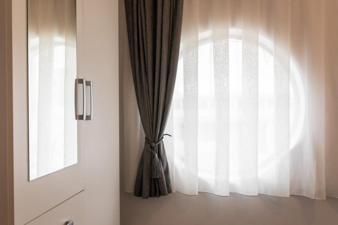Four Roses Bed & Breakfast Zagreb Ngoại thất bức ảnh