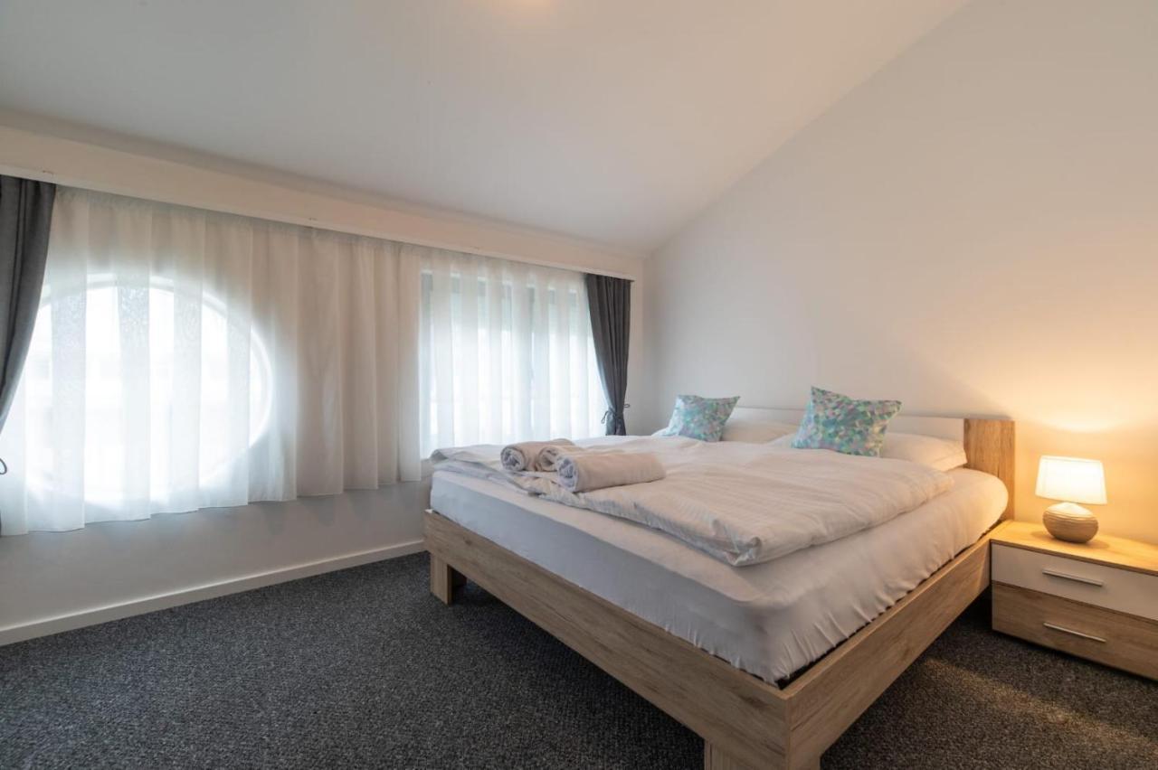 Four Roses Bed & Breakfast Zagreb Ngoại thất bức ảnh