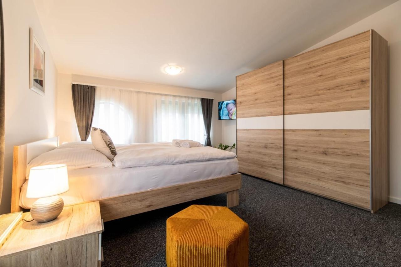 Four Roses Bed & Breakfast Zagreb Ngoại thất bức ảnh
